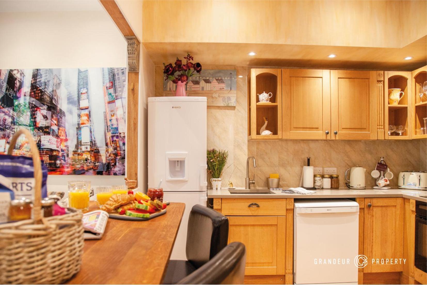 Treetop Suite By Grandeur Property Bournemouth Dış mekan fotoğraf
