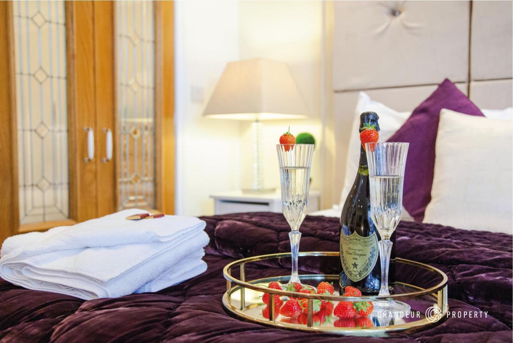 Treetop Suite By Grandeur Property Bournemouth Dış mekan fotoğraf